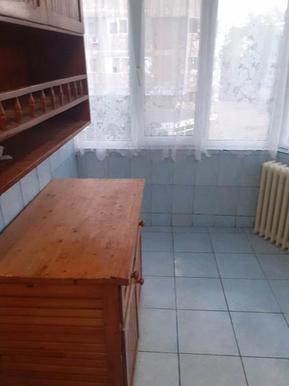 Garsonieră decomandată în Libertății