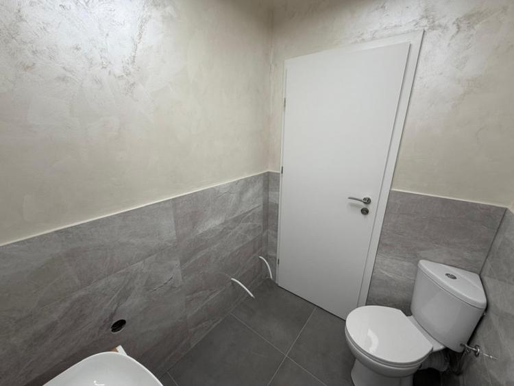 Apartament 3 camere, 70 mp, Sub Cetate - 9