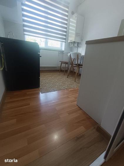 Apartament cu 2 camere nedecomandat în Petros