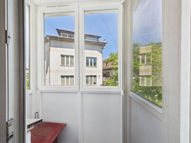 Apartament cu 2 camere decomandat în Dorobanți