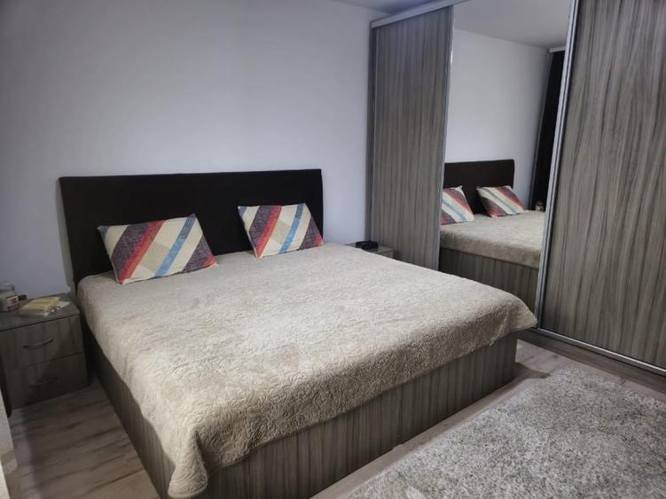 Casă individuală cu 3 camere cu Teren 450 Mp în Tomești