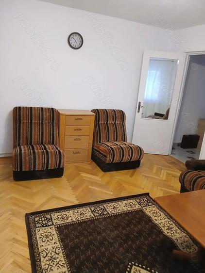 Apartament cu 2 camere semidecomandat, mobilat în Rovine