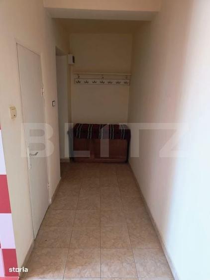 Apartament cu 3 camere în Tărpiu
