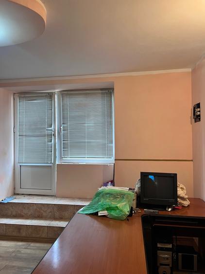 Spațiu comercial, de 23 mp, în Central