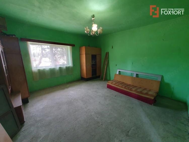 Casa individuala 4 camere si teren 2208 mp in Folea, comuna Voiteg - 10