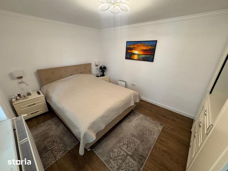Casă cu 4 camere cu Teren 290 Mp în Central