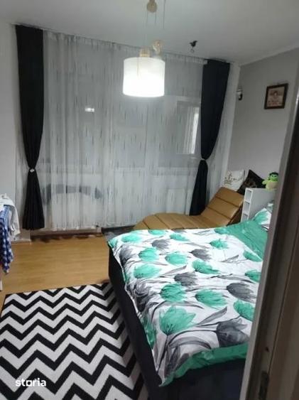 Garsonieră decomandată în Rahova