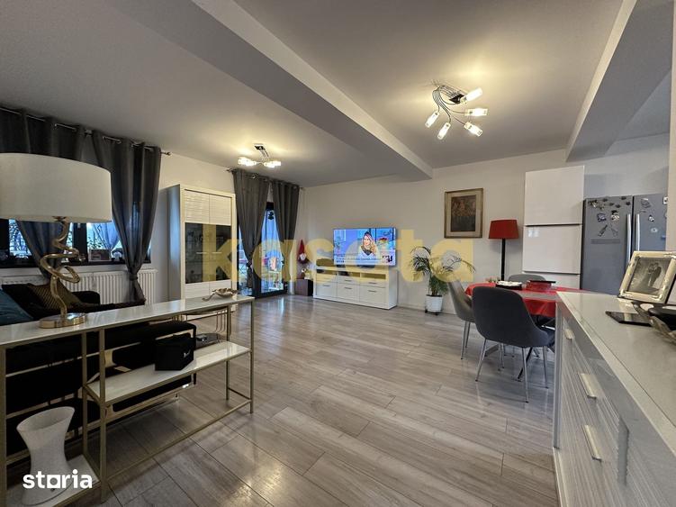 Casă cu 4 camere cu Teren 500 Mp în Găneasa