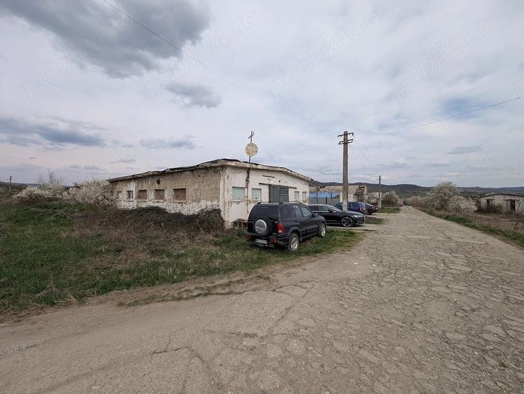 Teren de 9500 mp, în Central