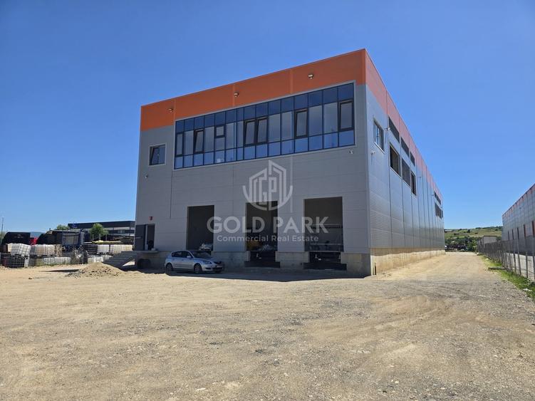 Spațiu industrial, de 2,000 mp, în Gilău