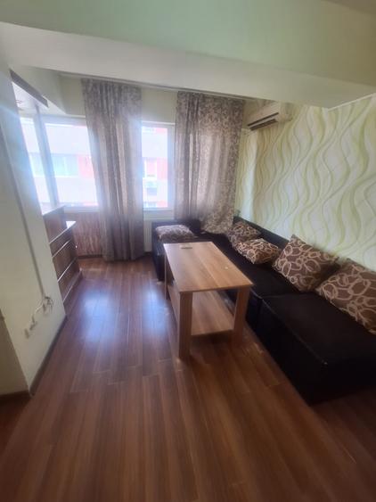 Garsonieră decomandată, mobilată în Tomis Nord