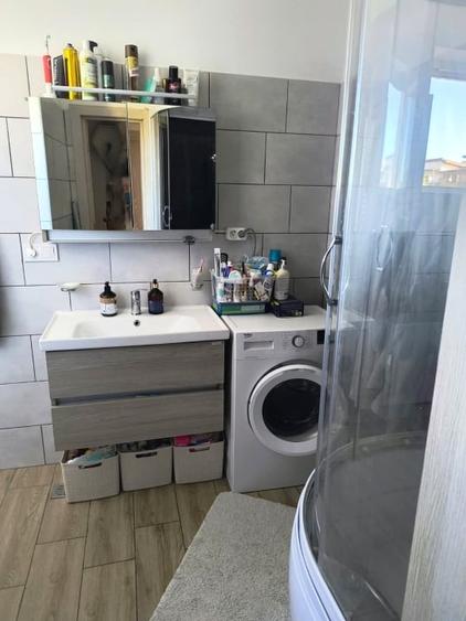 Apartament cu 3 camere decomandat, mobilat în Popas Păcurari