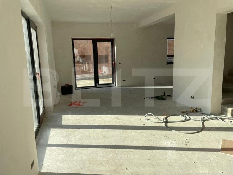 Casă individuală cu 4 camere cu Teren 490 Mp în Cetății