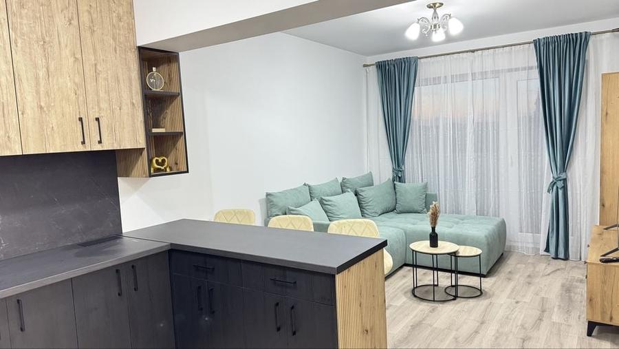 Apartament cu 2 camere decomandat în Central