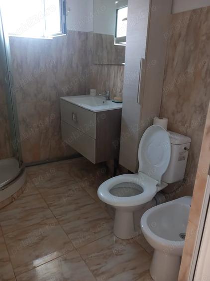 Apartament cu 2 camere decomandat în Galata