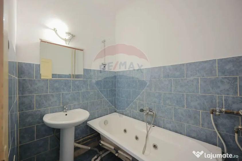 Apartament cu 2 camere decomandat în Decebal
