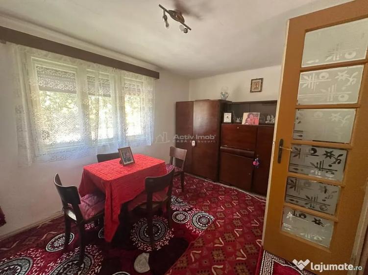 Casă cu 3 camere cu Teren 536 Mp în Central