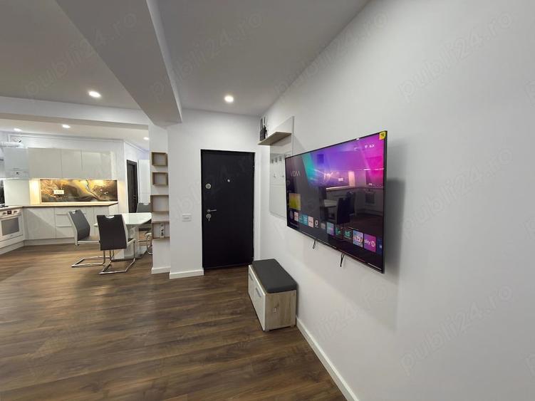 Apartament cu 2 camere decomandat în Central