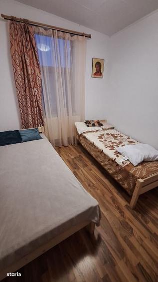 Apartament cu 3 camere în Sărărie