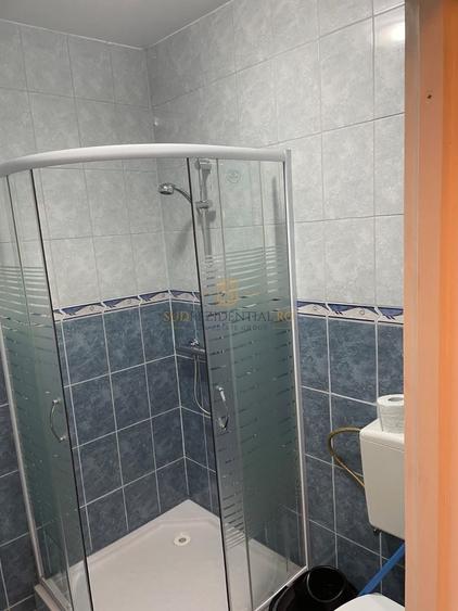 Apartament cu 2 camere semidecomandat, mobilat în Apărătorii Patriei