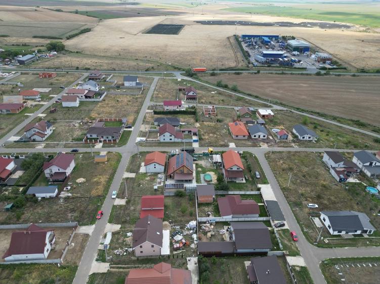 Teren Construcții intravilan de 500 mp, în Frumușeni