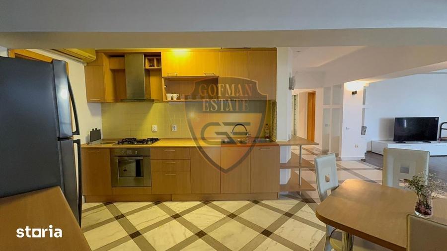 Apartament cu 3 camere decomandat, mobilat în Delfinariu