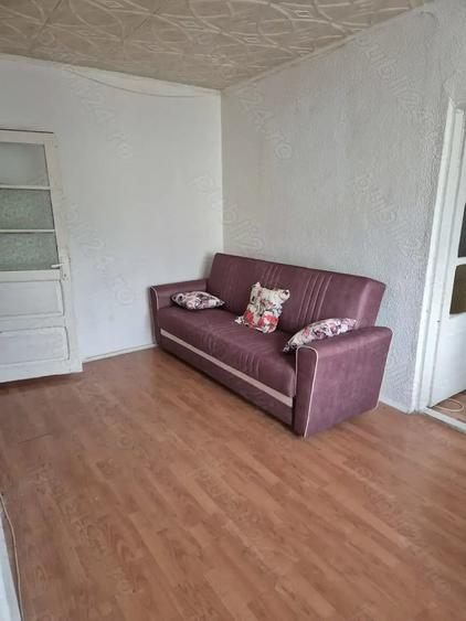 Apartament cu 2 camere decomandat în Vest