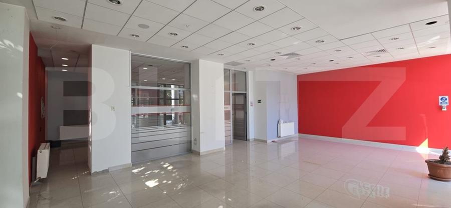 Spațiu comercial, de 163 mp, în Calea București