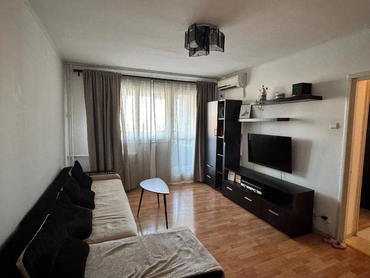 Apartament cu 2 camere decomandat în Dudești
