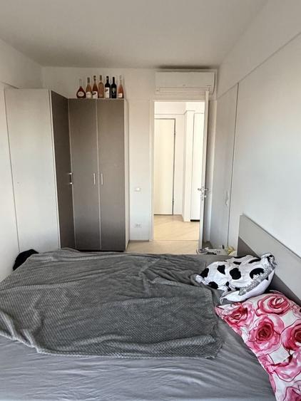 Apartament cu 3 camere decomandat în Mihai Bravu