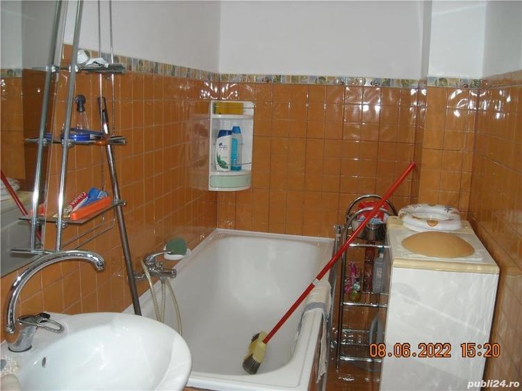 Apartament cu 2 camere decomandat în Sebastian