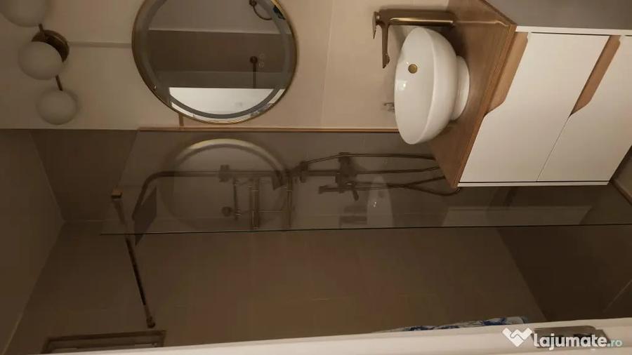 Apartament cu 2 camere semidecomandat în Alexandru Obregia