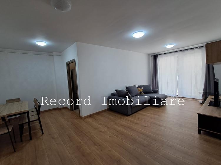 Apartament 2 camere decomandat, garaj str.Eroilor in Floresti - 1