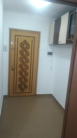 Garsonieră decomandată în Obor