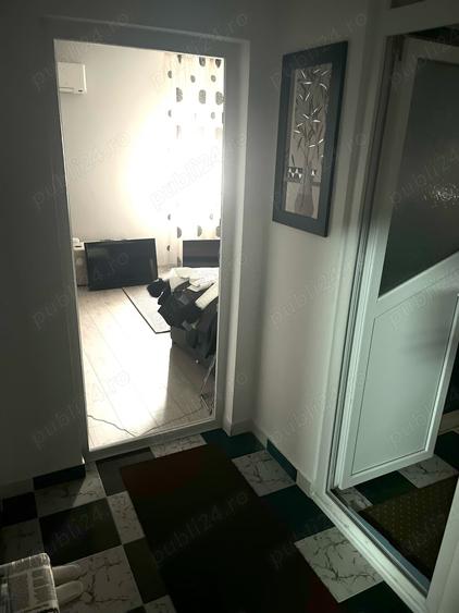 Apartament cu 2 camere decomandat în Broșteni