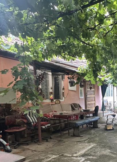 Casă individuală cu 4 camere cu Teren 394 Mp în Trei Stejari