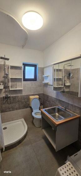 Casă cu 4 camere decomandat cu Teren 450 Mp în Clinceni