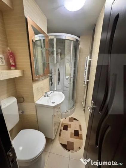 Apartament cu 2 camere semidecomandat în Central