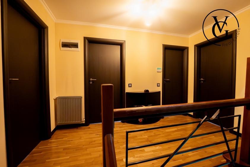 Casă individuală cu 5 camere cu Teren 600 Mp în Corbeanca