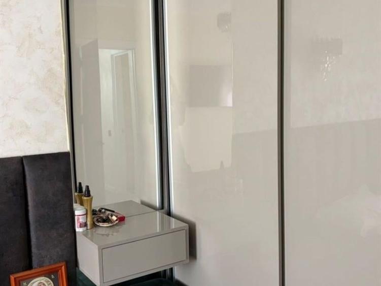 Apartament cu 2 camere decomandat, mobilat în Calea București