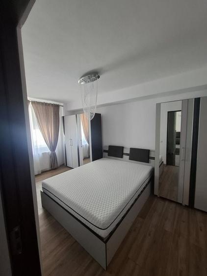 Apartament cu 2 camere decomandat în Florești