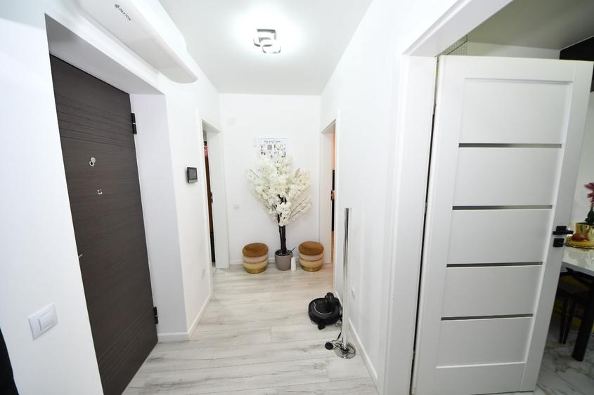 Apartament cu 2 camere decomandat în Bd. Coșbuc