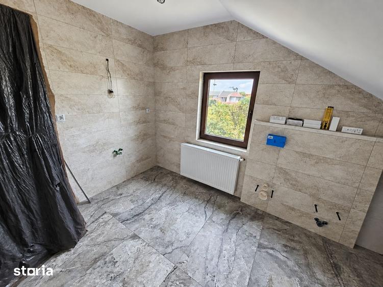 Casă cu 3 camere cu Teren 500 Mp în Braniștea