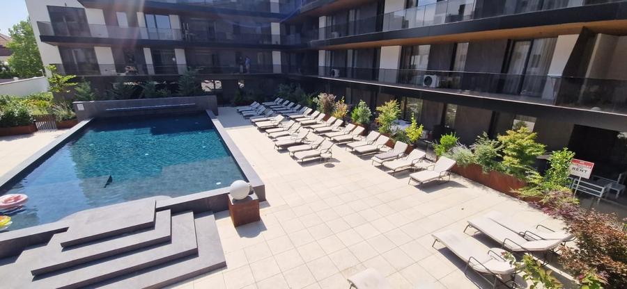Apartament cu 2 camere semidecomandat în Băneasa