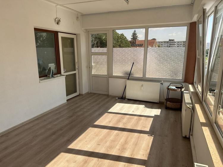 Spațiu comercial, de 45 mp, în Central