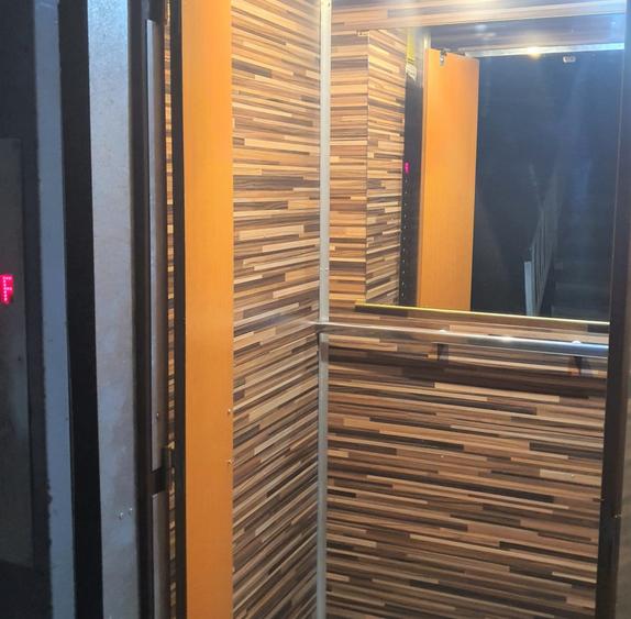 Apartament cu 2 camere decomandat în Colentina