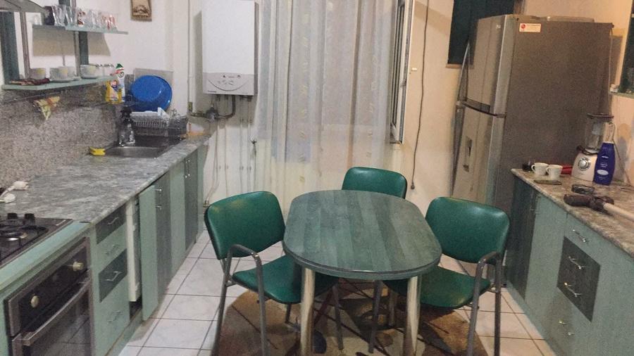 Vind apartament 2 camere - 2