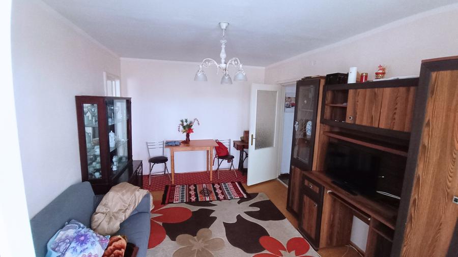 Apartament cu 2 camere semidecomandat, mobilat în Aviatori