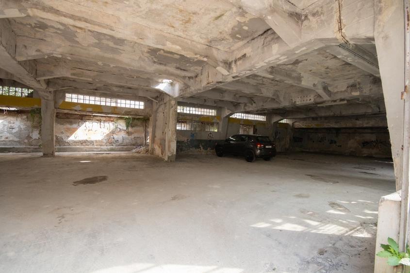 Casă cu 19 camere cu Teren 1725 Mp în Dorobanți