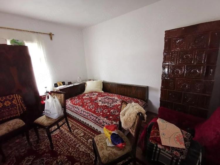 Casă cu 4 camere cu Teren 4212 Mp în Lupșa de Sus